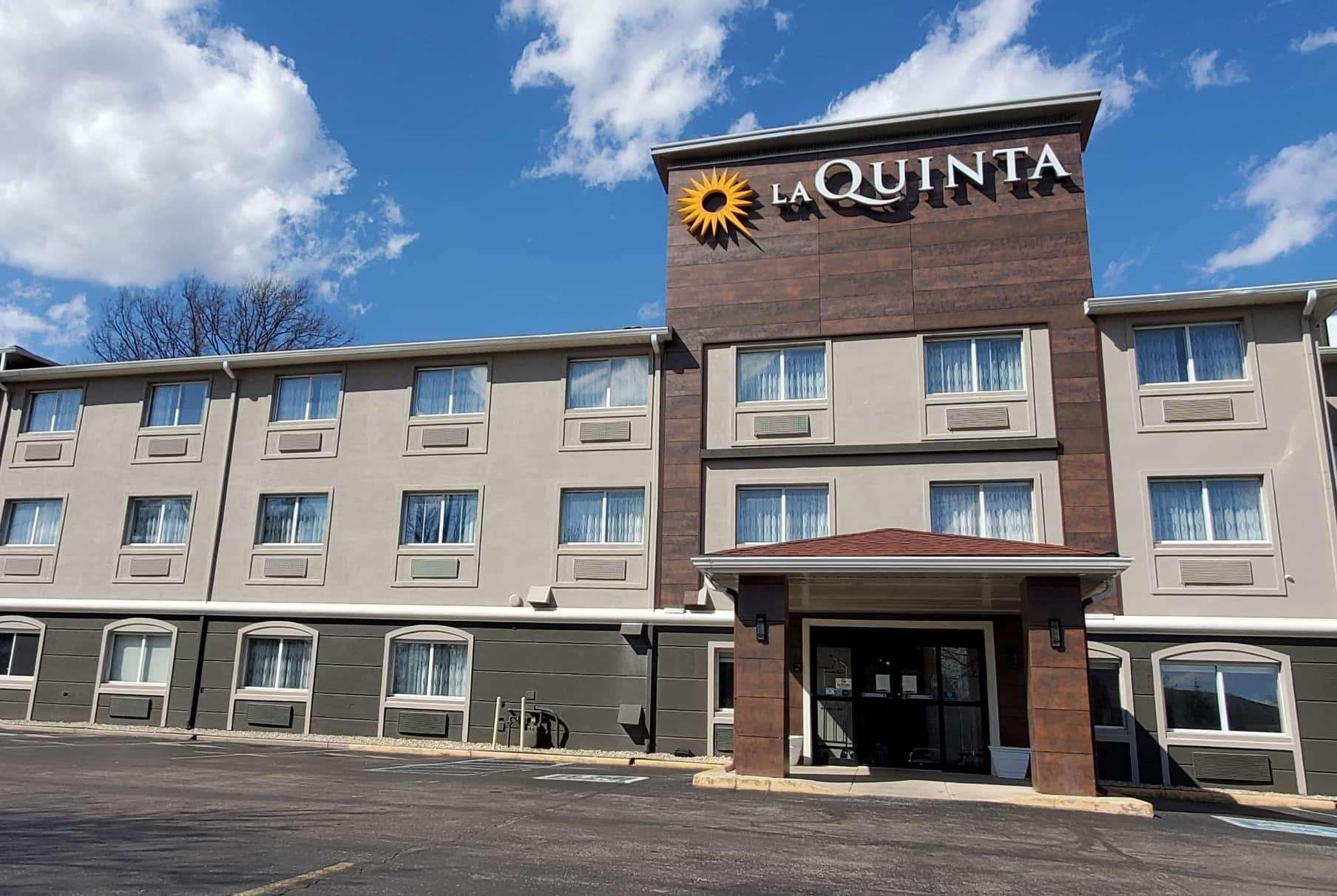 La Quinta Inn By Wyndham Indianapolis North At Pyramids Exterior foto